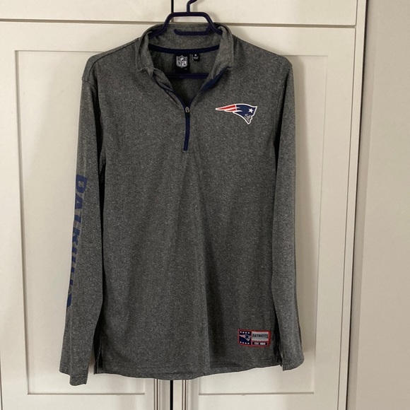 NFL Tram Apparel Quarter Zip Lightweight Sweater - New England Patriots - Picture 1 of 7